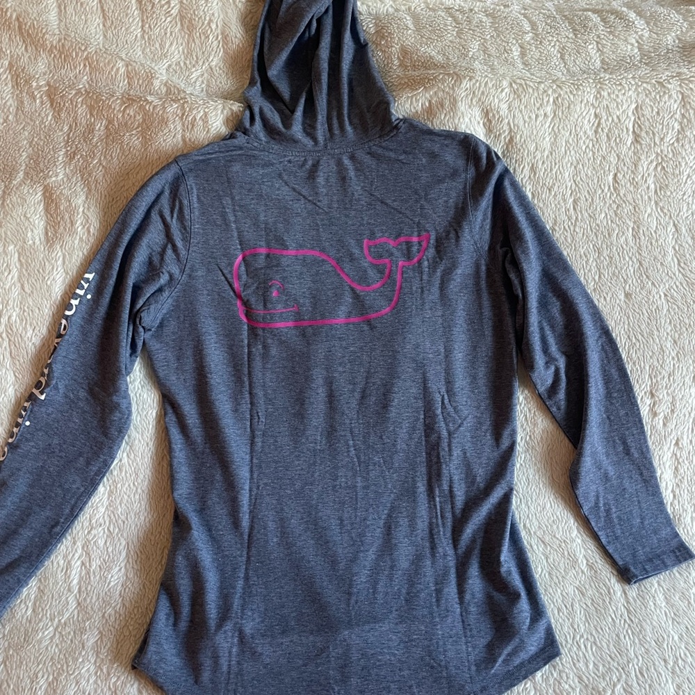 Vineyard Vines Navy Blue Hooded Shirt 🐳